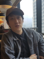 감독